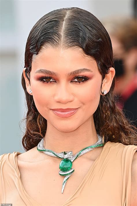 zendaya nackt|ZENDAYA Nude